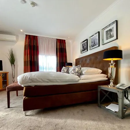 Parkhotel Отель Билефельд