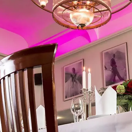 Parkhotel Hotel 4*