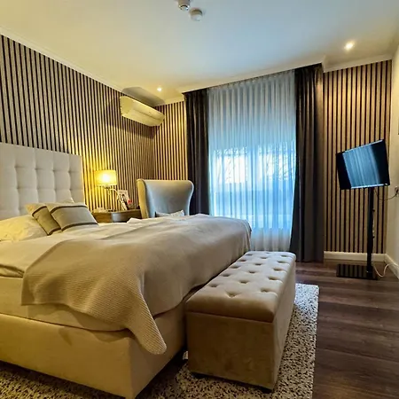 Parkhotel 4*