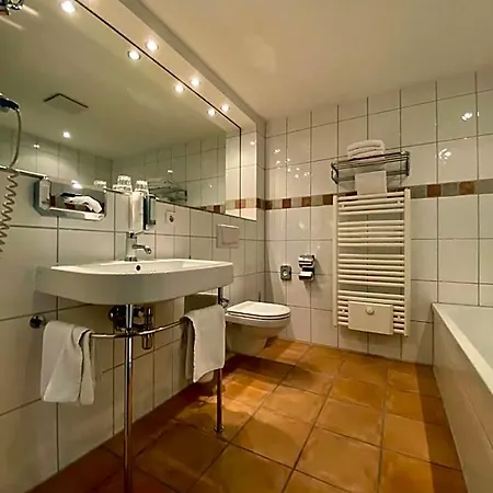 Parkhotel 호텔 4*