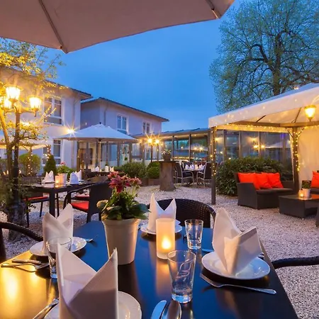 Parkhotel מלון 4*