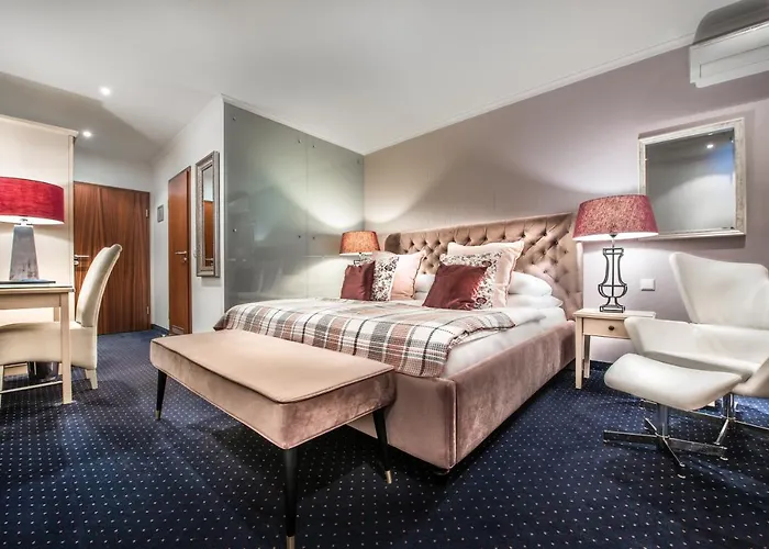 Parkhotel Hotel 4*